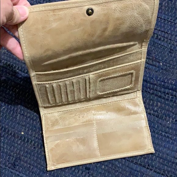 Wallet - Picture 4 of 5